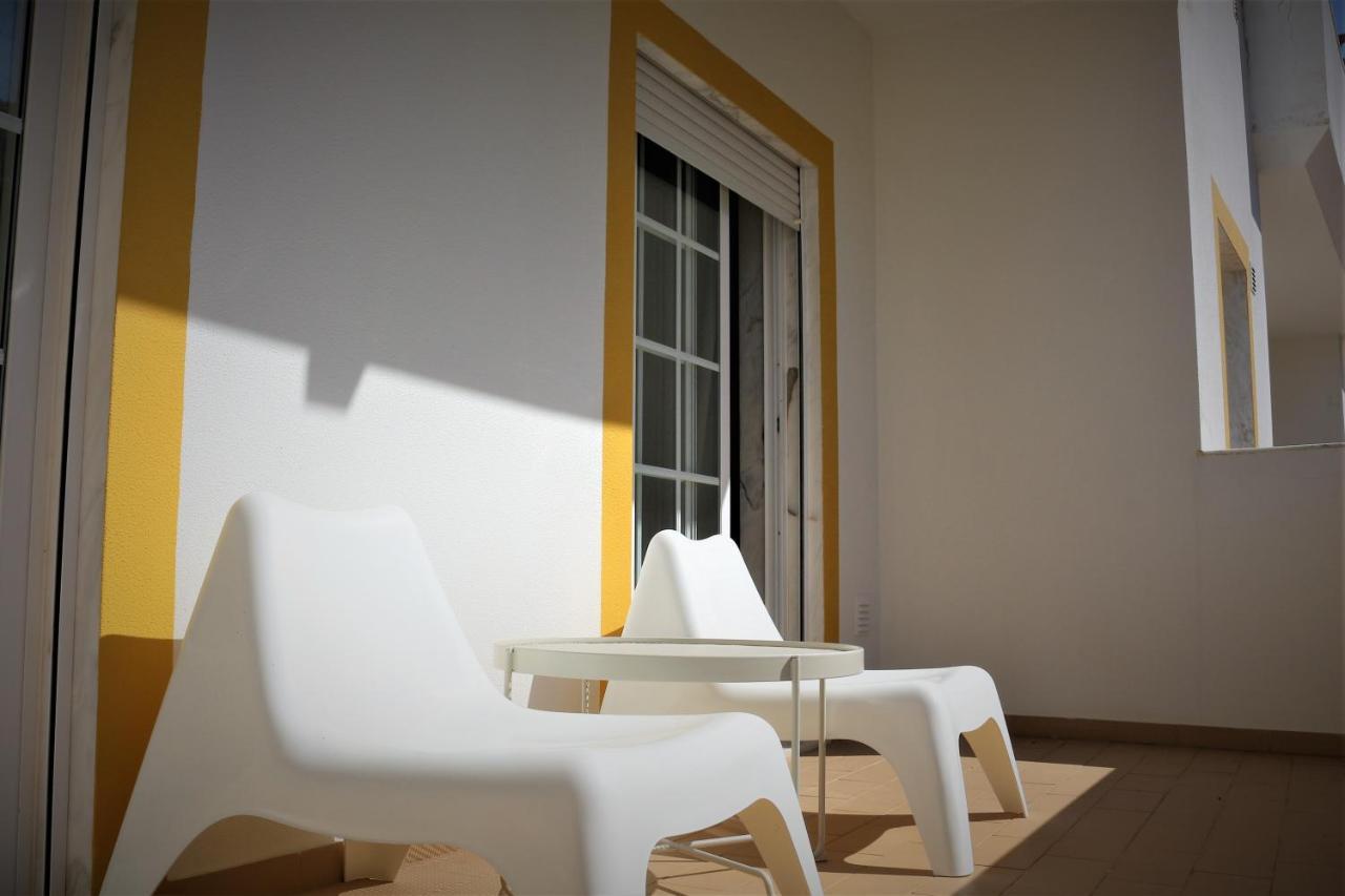 Lovely Apartment In Carvoeiro By The Beach Exterior foto
