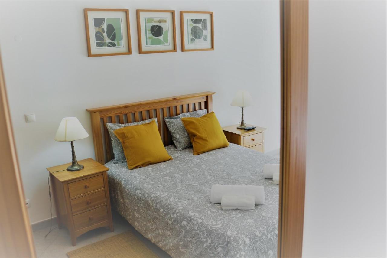Lovely Apartment In Carvoeiro By The Beach Exterior foto