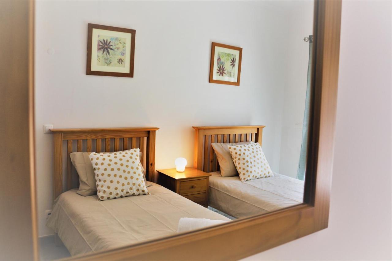 Lovely Apartment In Carvoeiro By The Beach Exterior foto